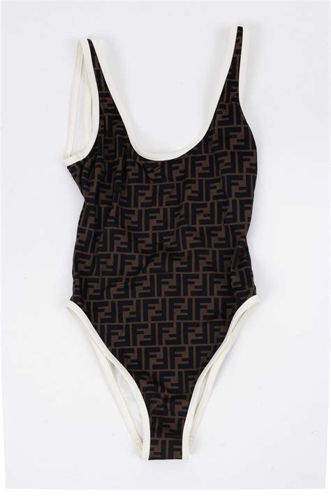 maillot de bain fendi 2 piece